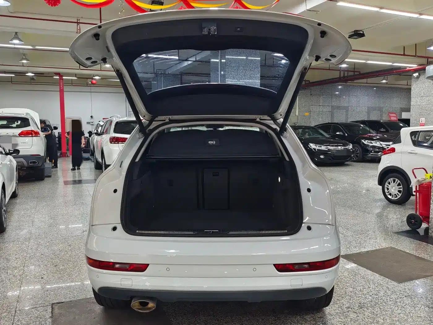 Audi Q3 2017 35 TFSI Fashion Edition — миниатюра 12