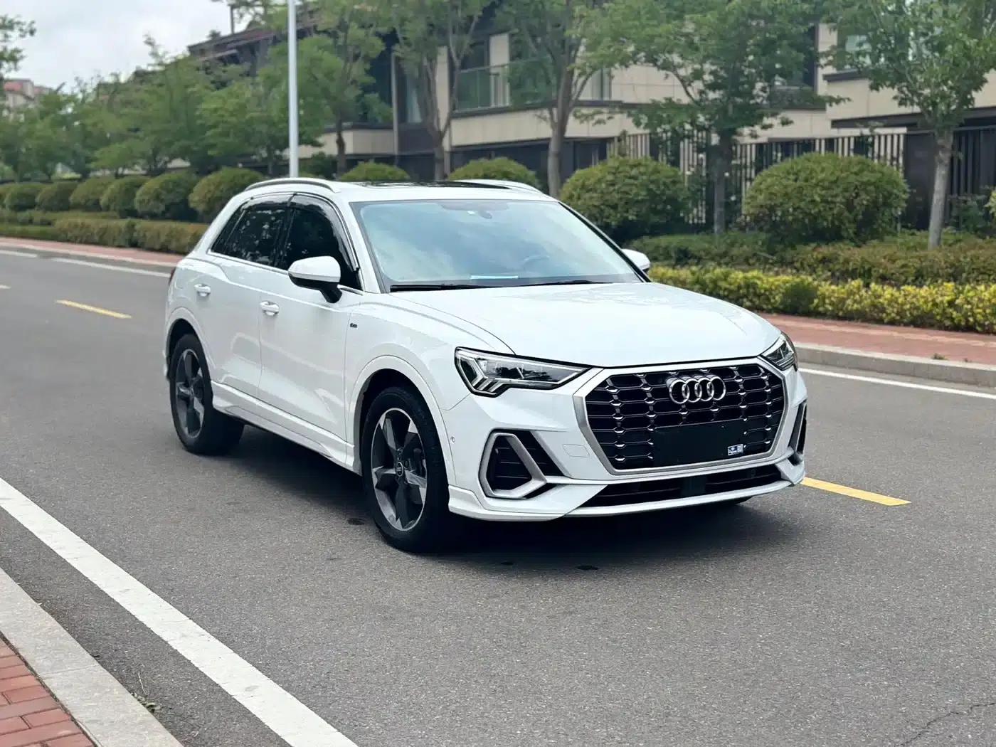 Audi Q3 2022 35 TFSI Fashion Dynamic Edition — миниатюра 3