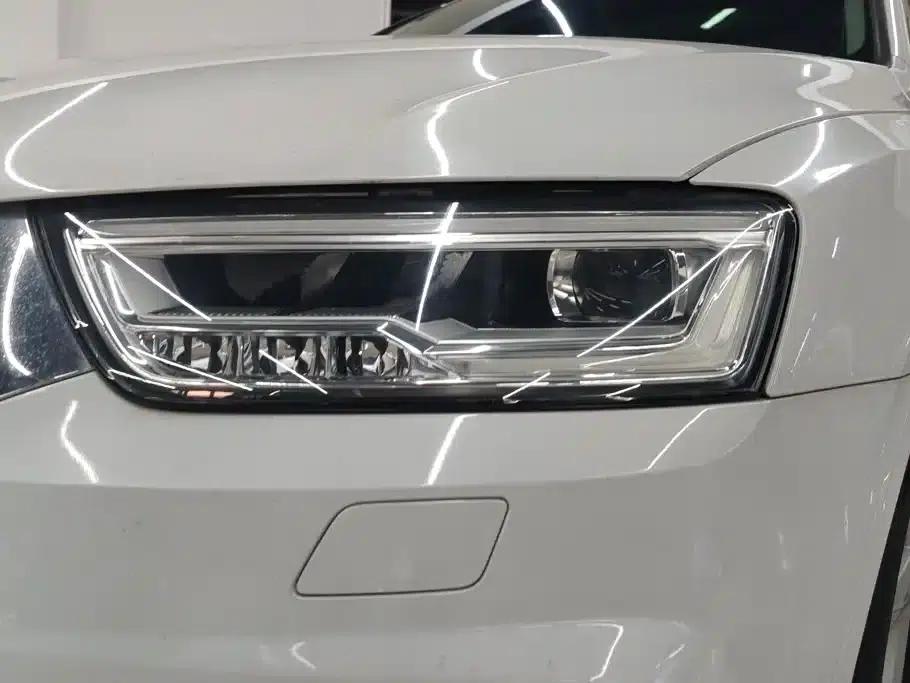 Audi Q3 2018 30th Anniversary Edition 30 TFSI Fashion Model — миниатюра 5
