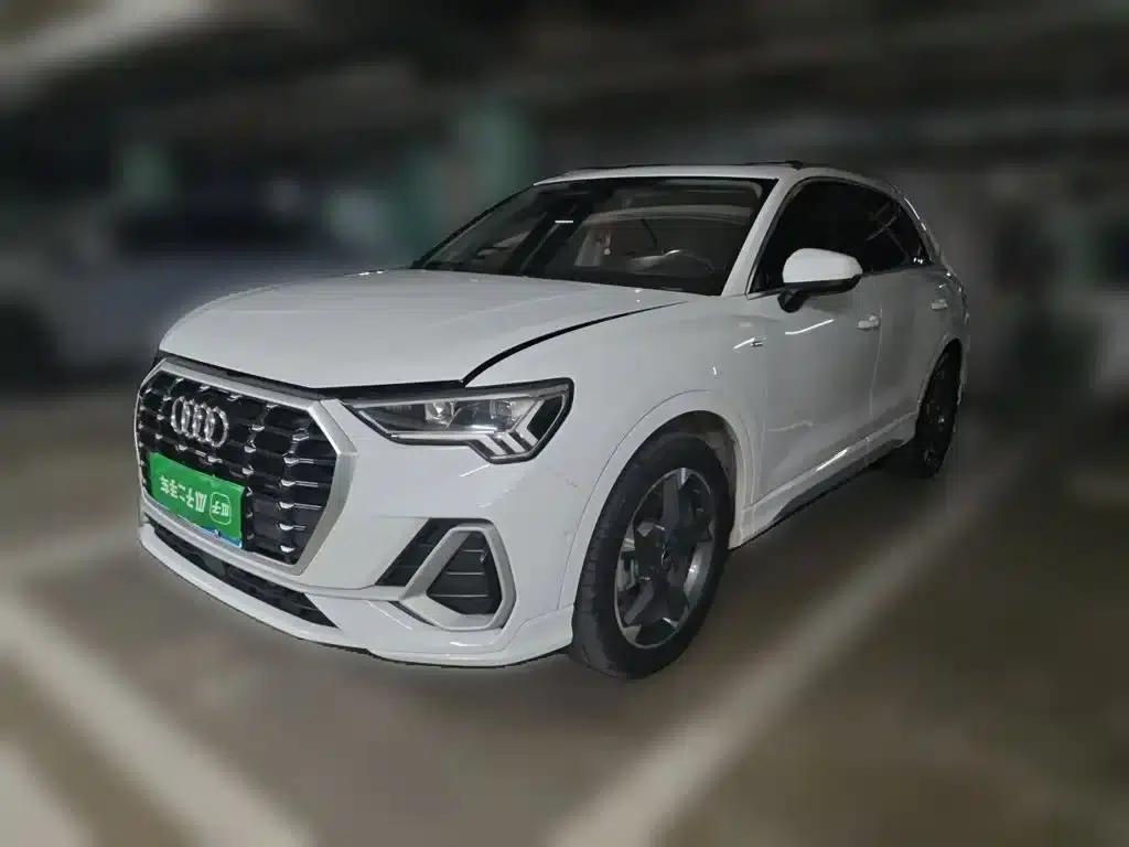 Audi Q3 2022 35 TFSI Fashion Dynamic Edition — миниатюра 1