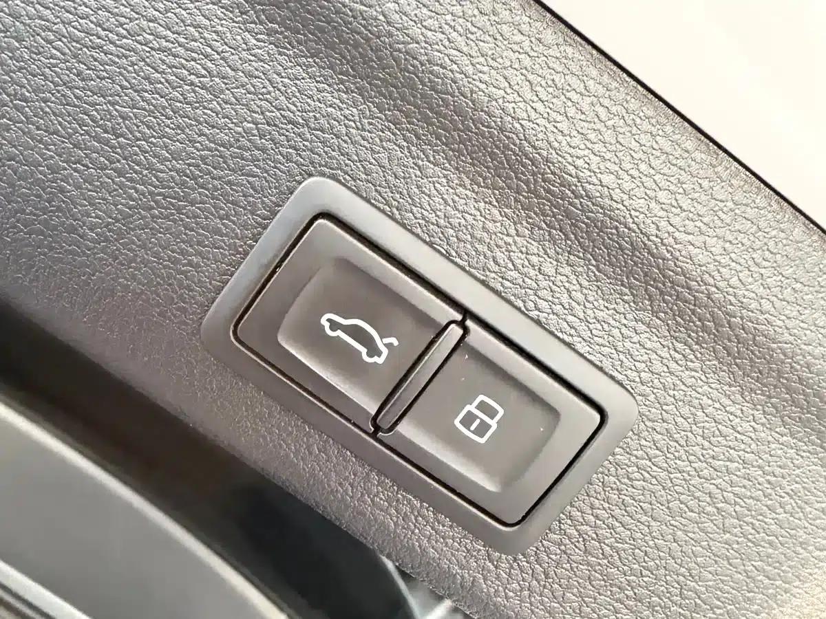 Audi Q3 2023 35 TFSI Fashion Dynamic (1.4T) — миниатюра 11