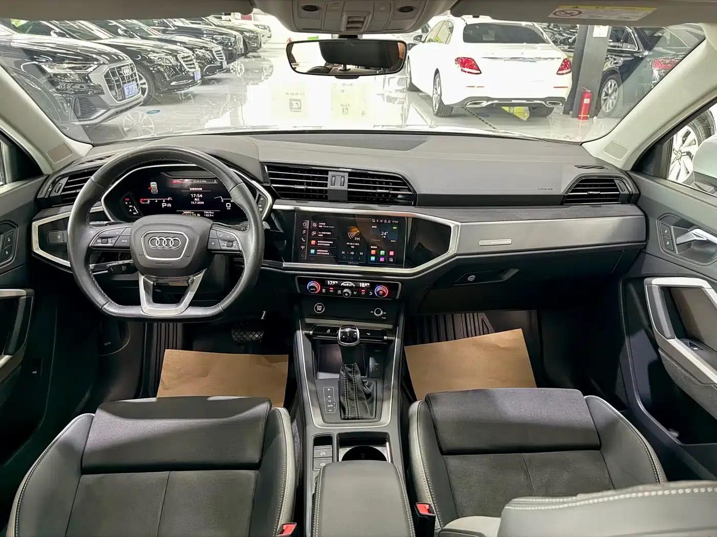 Audi Q3 2023 35 TFSI Fashion Dynamic (1.4T) — миниатюра 5