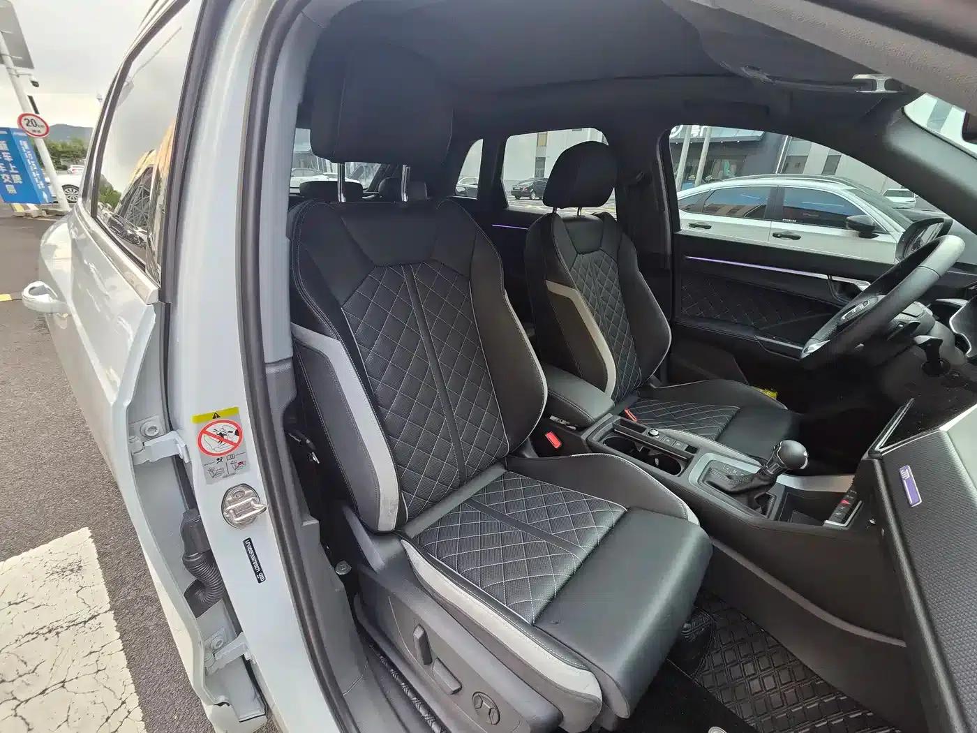 Audi Q3 2025 45th Anniversary Edition 35TFSI Fashion Dynamic — миниатюра 7