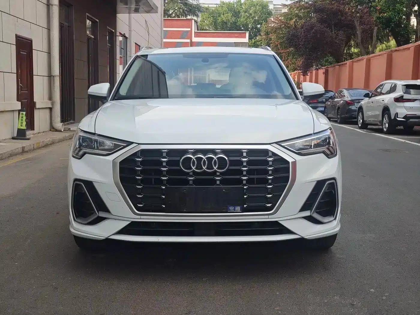 Audi Q3 2023 35 TFSI Fashion Dynamic (1.4T) — миниатюра 2