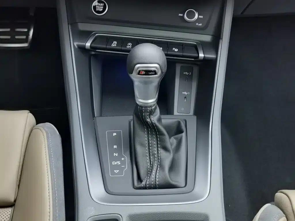 Audi Q3 2025 45th Anniversary Edition 35TFSI Fashion Dynamic — миниатюра 13