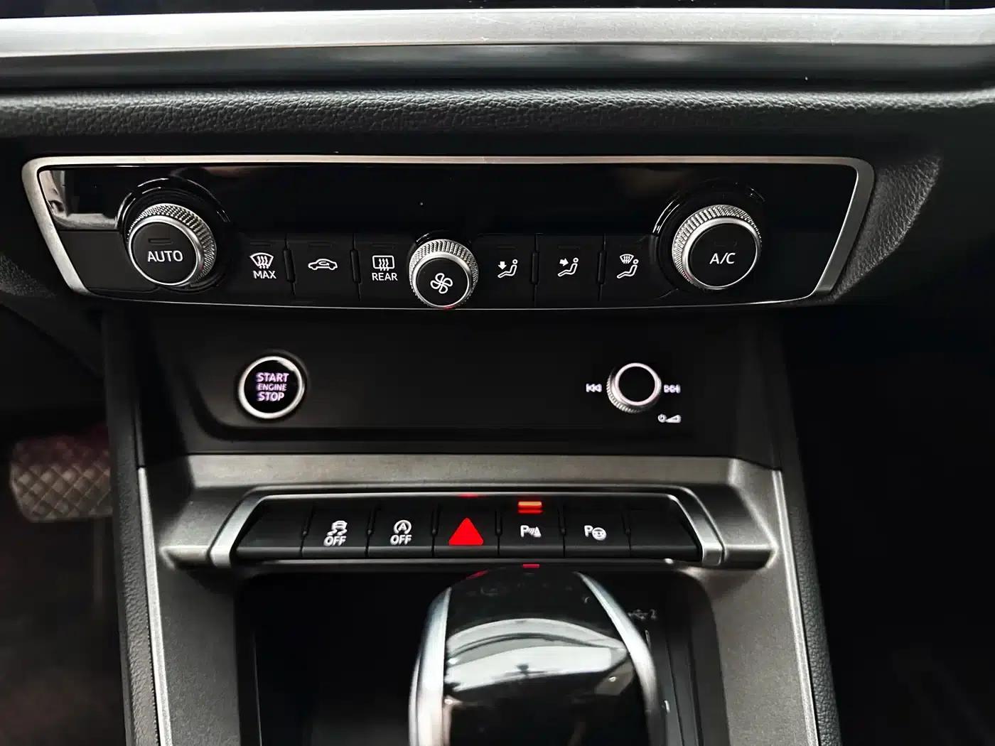 Audi Q3 2023 35 TFSI Fashion Dynamic (1.4T) — миниатюра 11