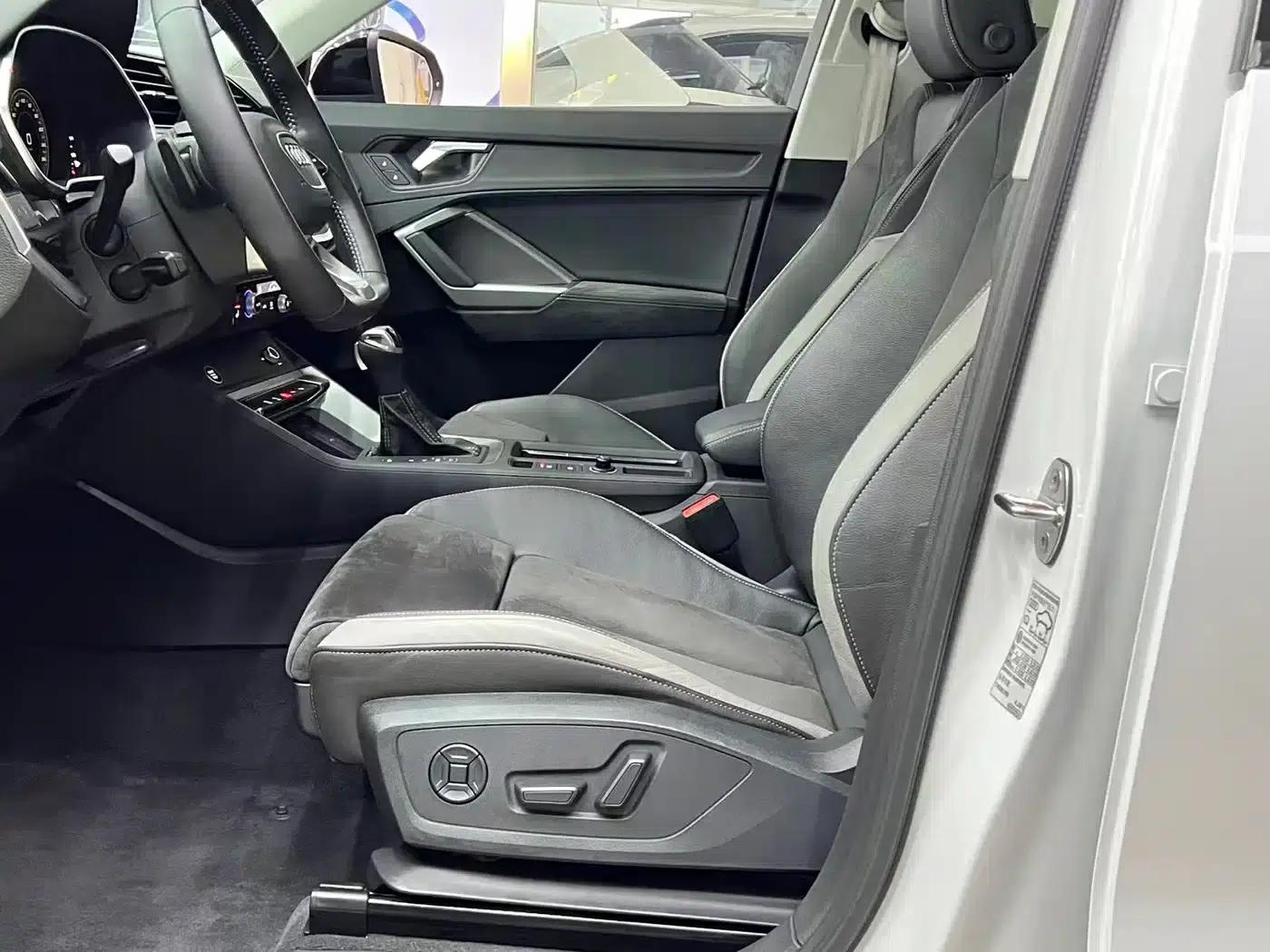 Audi Q3 2022 35 TFSI Fashion Dynamic Edition — миниатюра 14