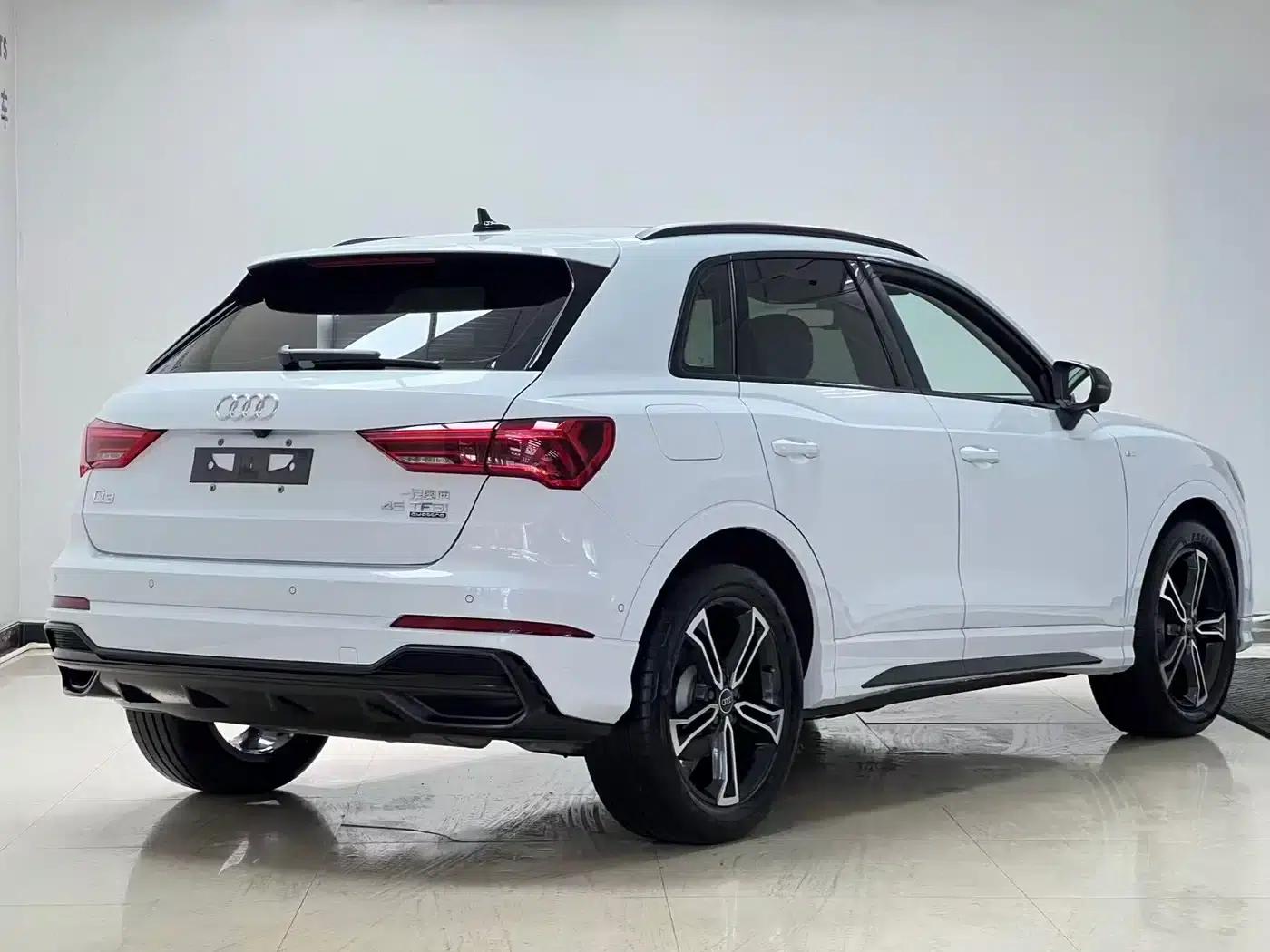 Audi Q3 2022 35 TFSI Fashion Dynamic Edition — миниатюра 4