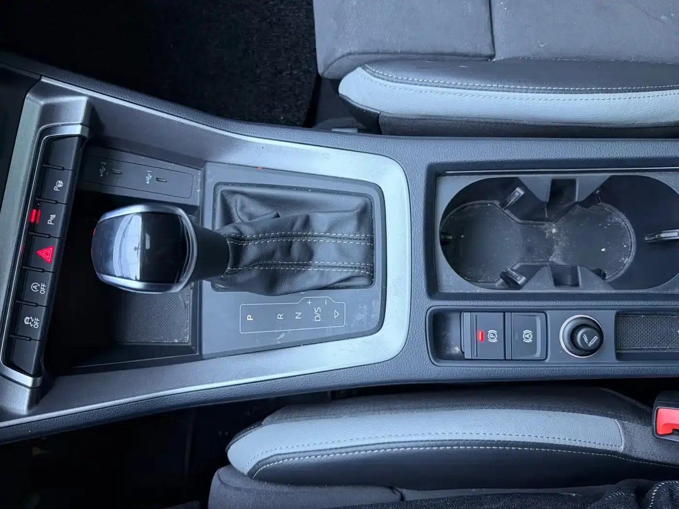 Audi Q3 2023 35 TFSI Fashion Dynamic (1.4T) — миниатюра 16
