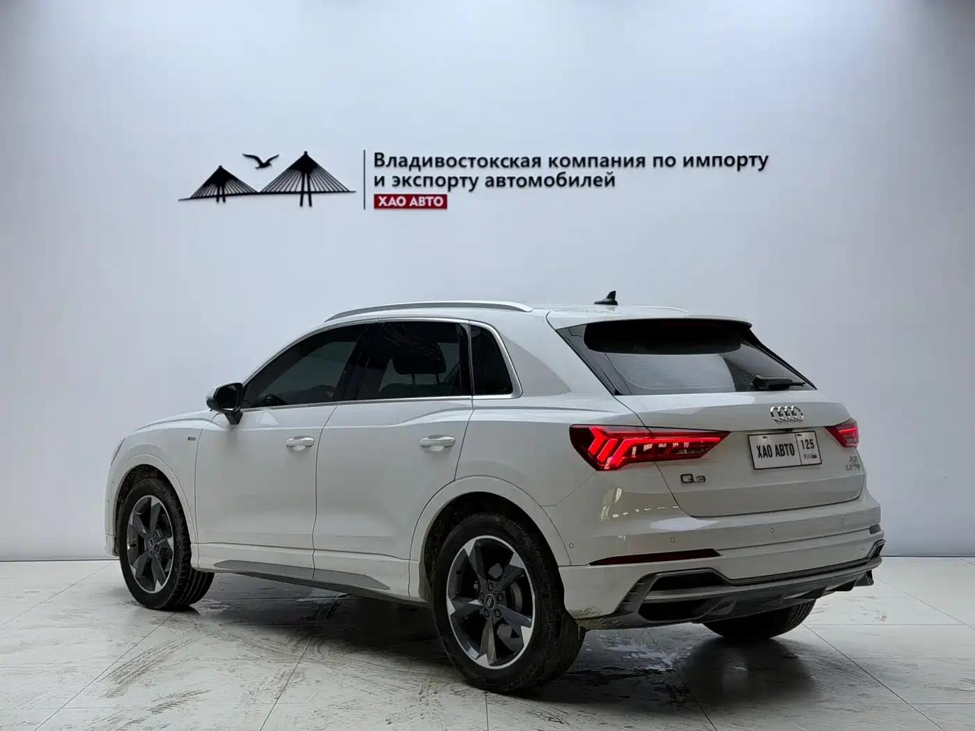Audi Q3 2023 35 TFSI Fashion Dynamic (1.4T) — миниатюра 4