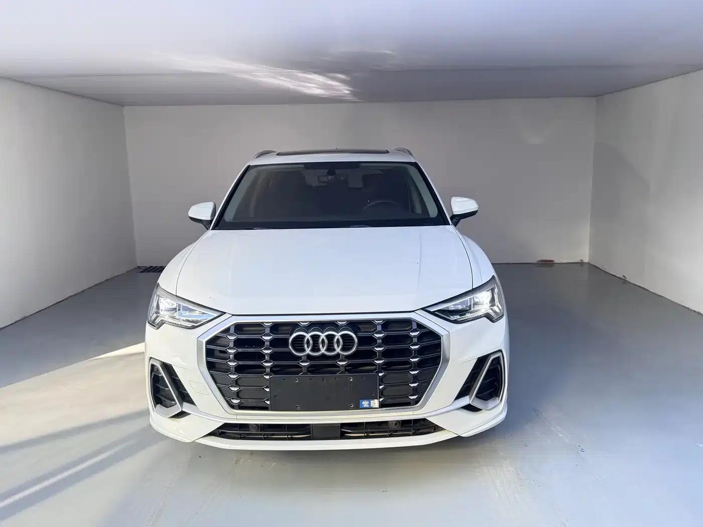 Audi Q3 2022 35 TFSI Fashion Dynamic Edition — миниатюра 2