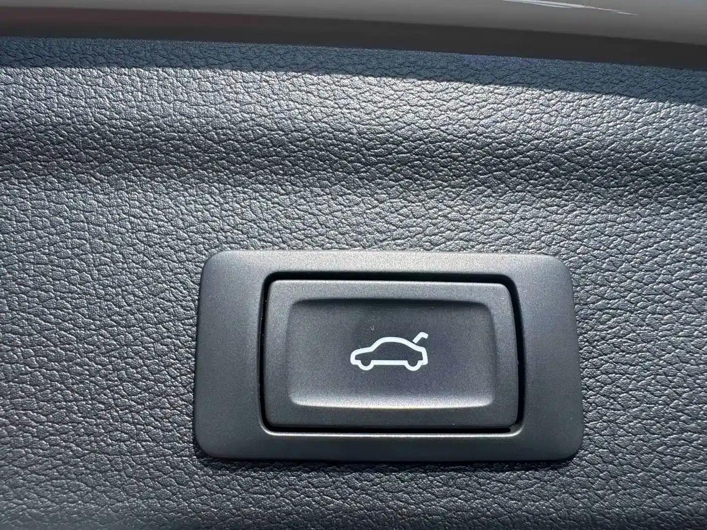 Audi Q3 2022 35 TFSI Progressive Dynamic — миниатюра 21