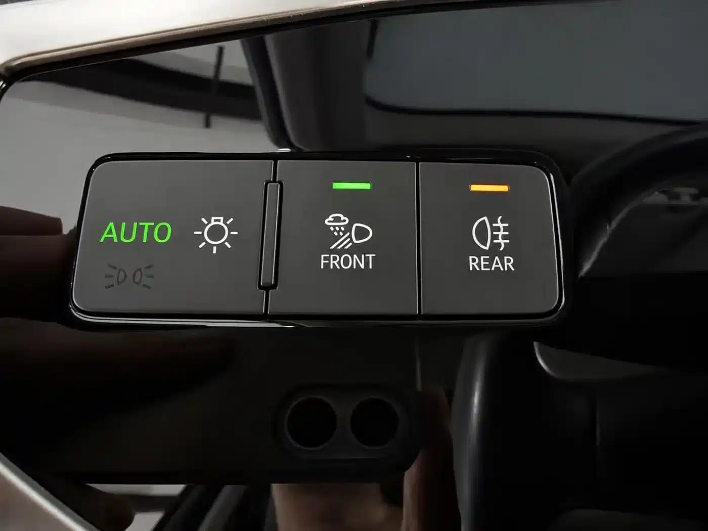 Audi Q3 2022 35 TFSI Progressive Dynamic — миниатюра 17