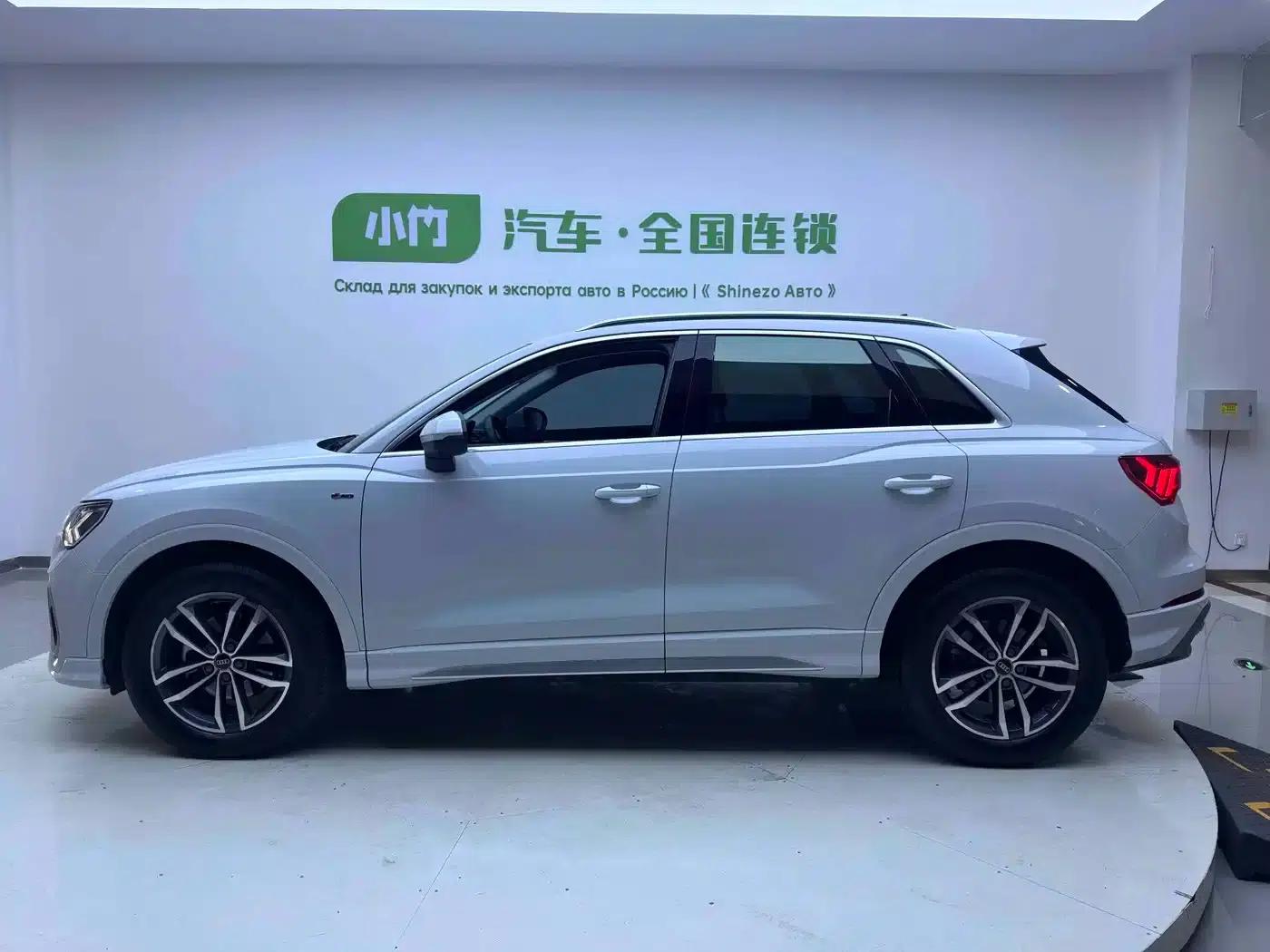 Audi Q3 2022 35 TFSI Progressive Dynamic — миниатюра 5