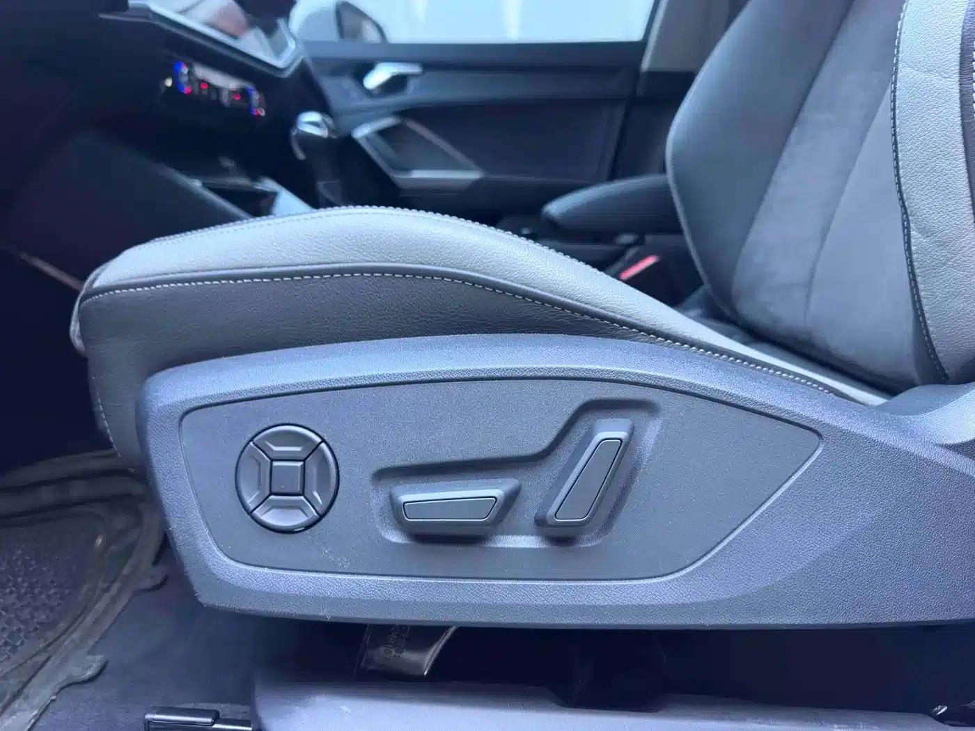Audi Q3 2022 35 TFSI Progressive Dynamic — миниатюра 9