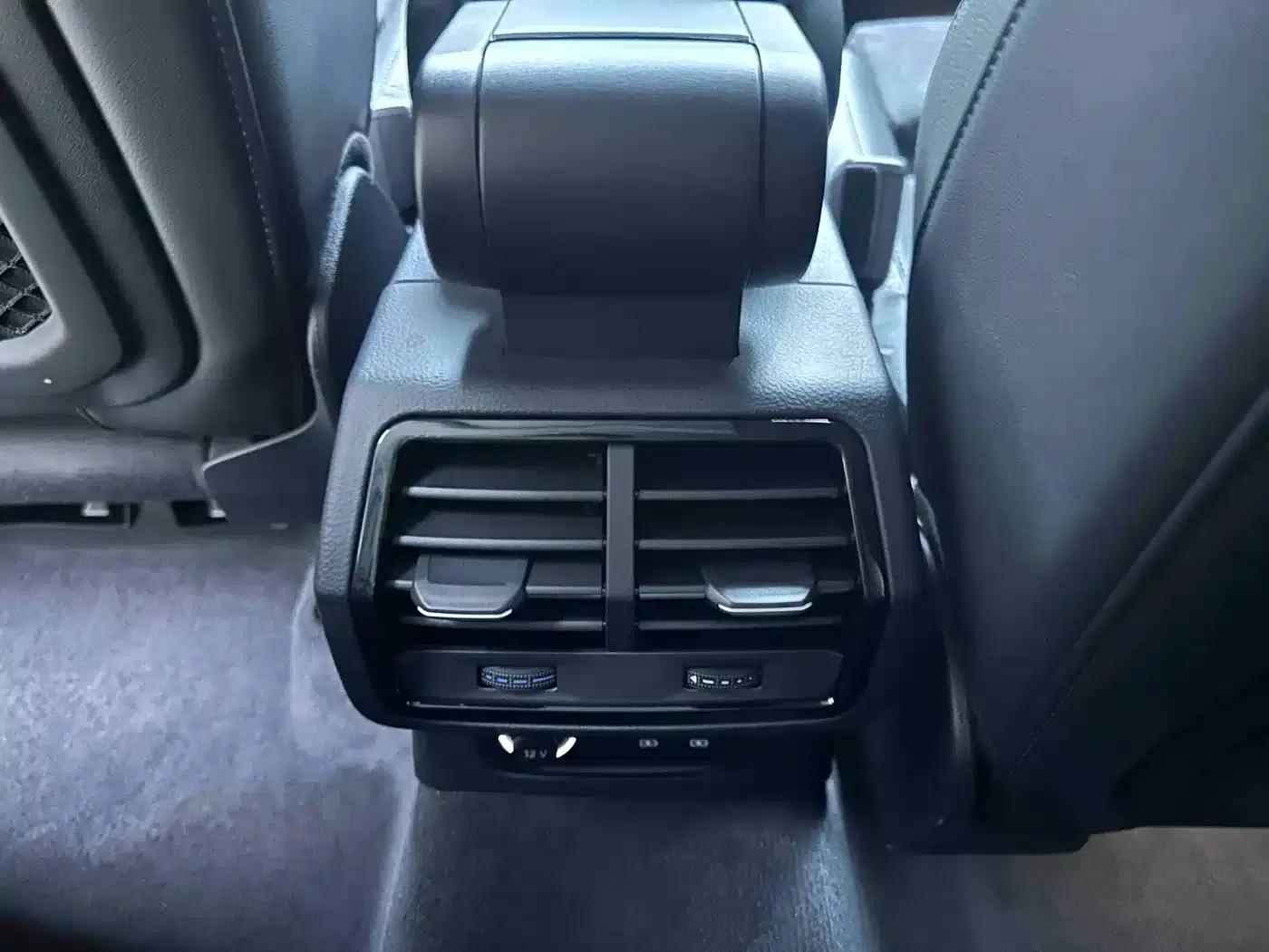 Audi Q3 2022 35 TFSI Progressive Dynamic — миниатюра 10
