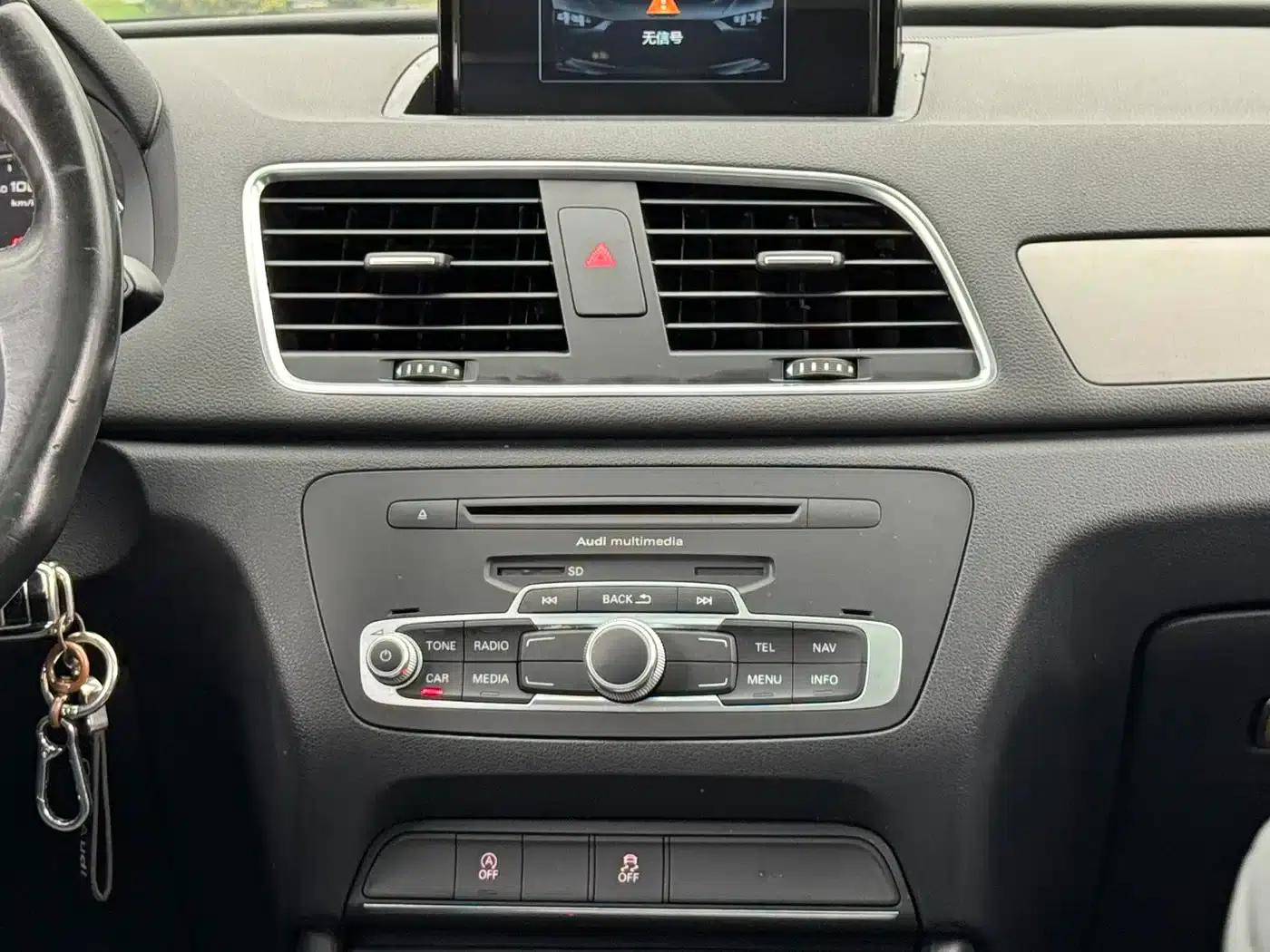 Audi Q3 2015 30 TFSI Progressive — миниатюра 16