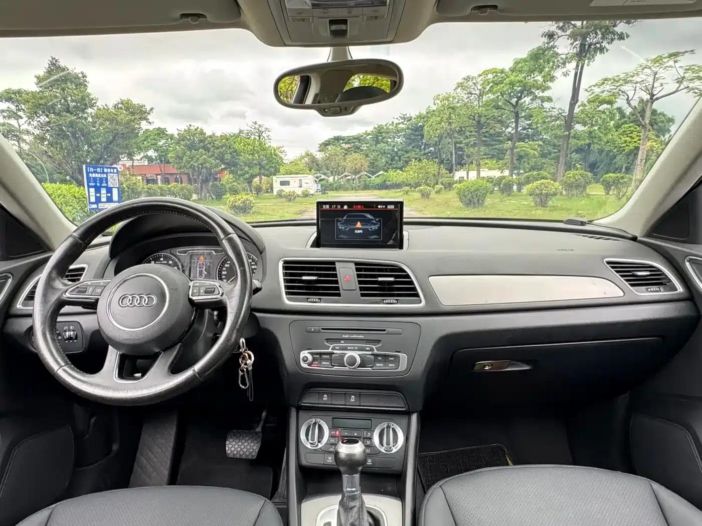 Audi Q3 2015 30 TFSI Progressive — миниатюра 20