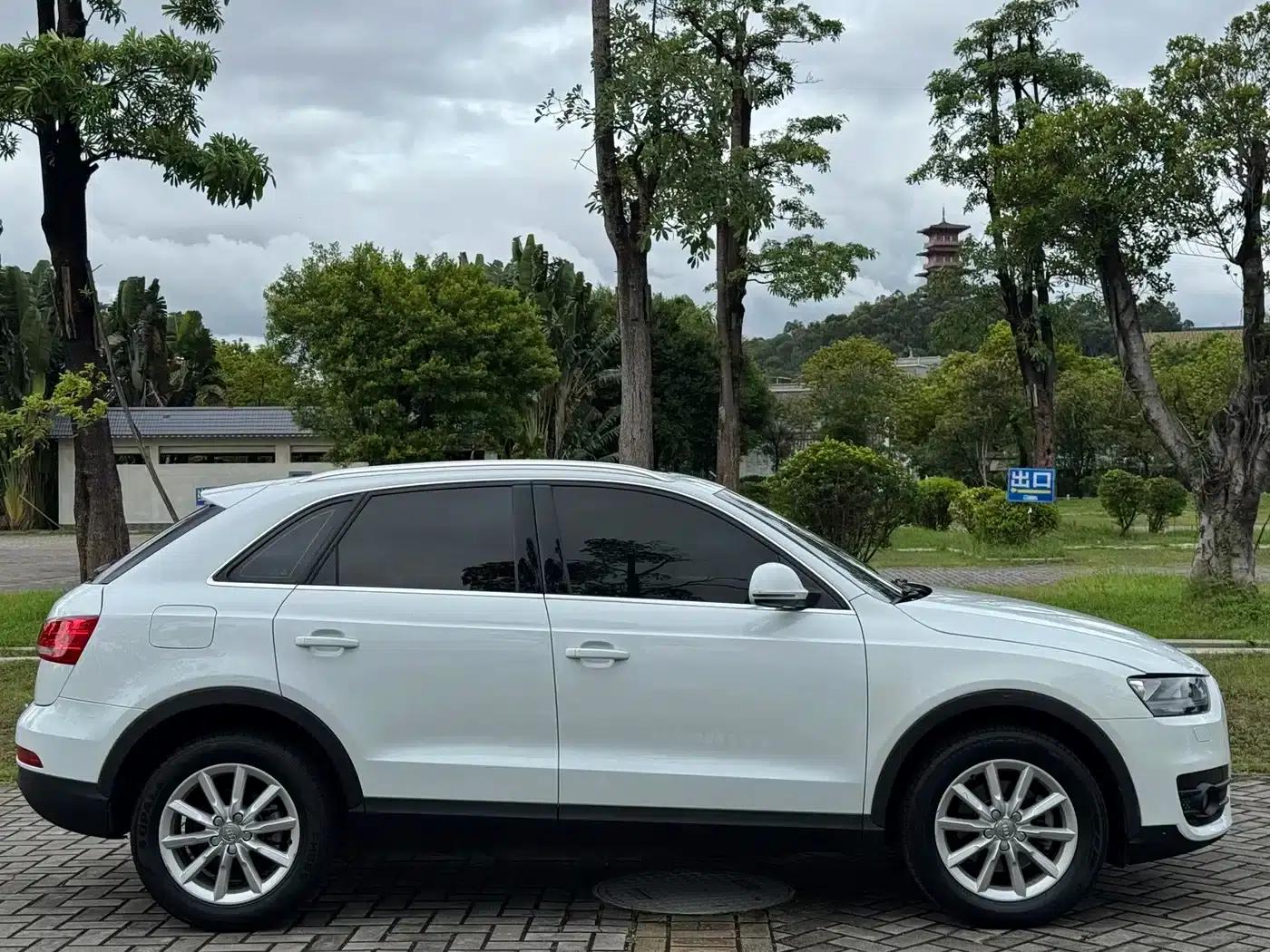 Audi Q3 2015 30 TFSI Progressive — миниатюра 8