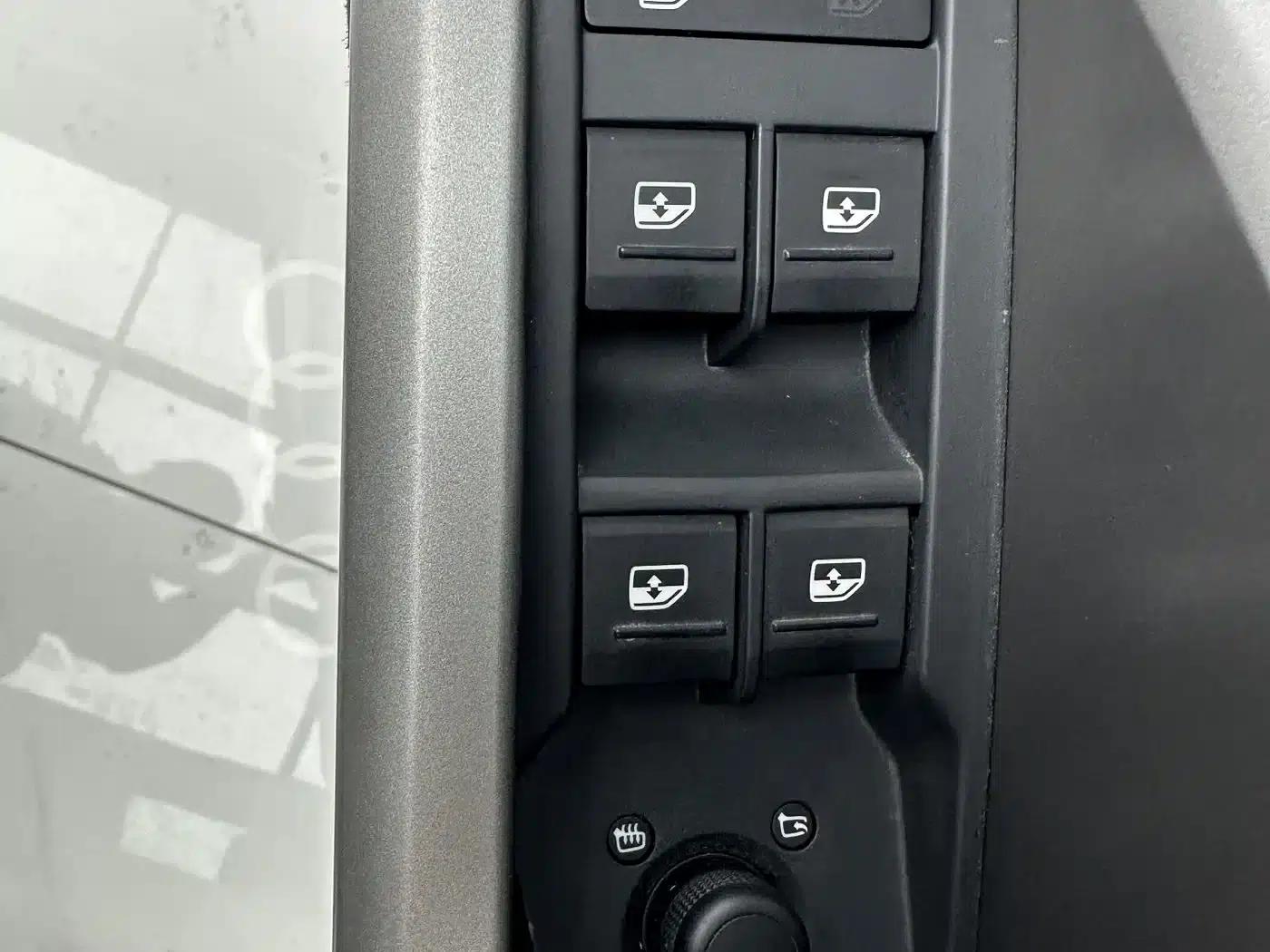 Audi Q3 2022 35 TFSI Fashion Dynamic Edition — миниатюра 12