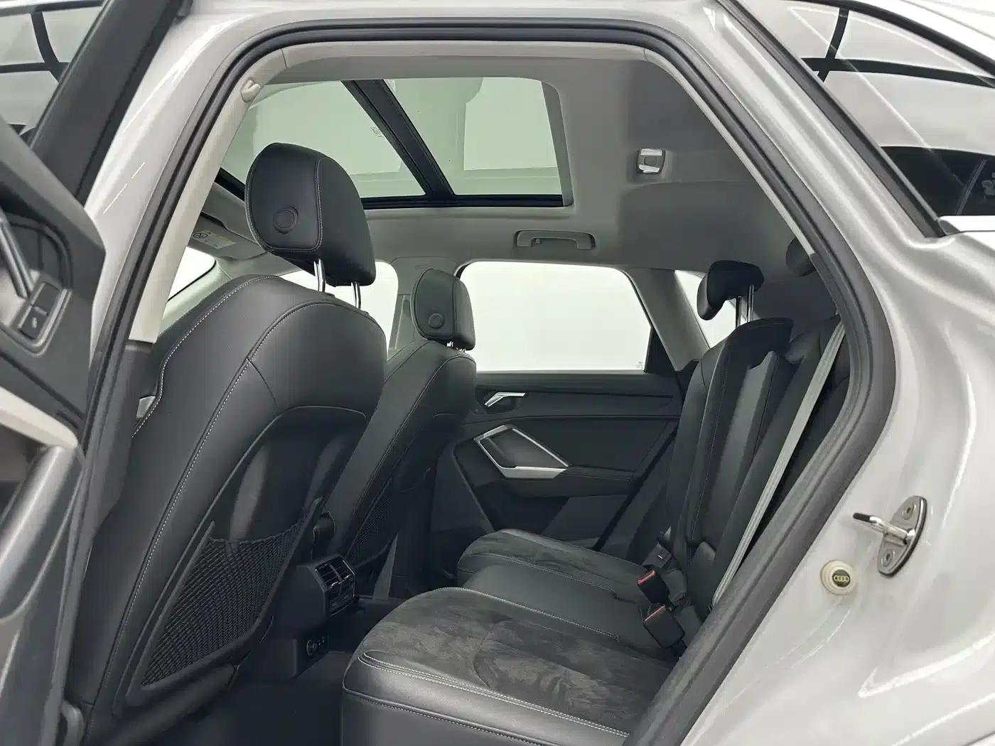Audi Q3 2022 35 TFSI Fashion Dynamic Edition — миниатюра 6