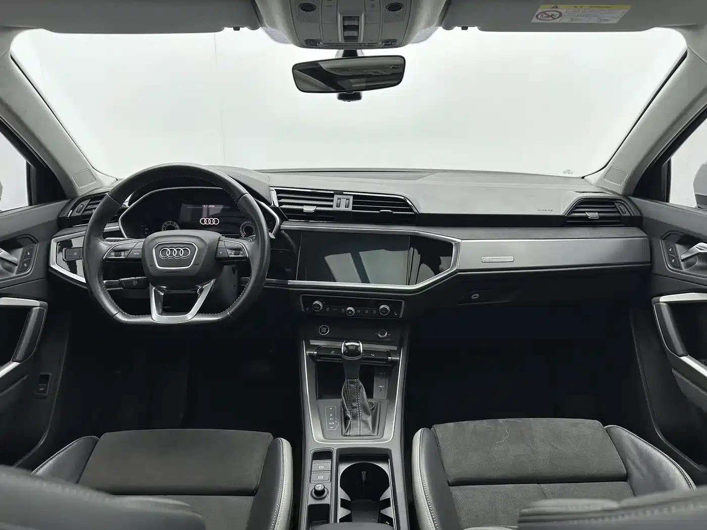 Audi Q3 2022 35 TFSI Fashion Dynamic Edition — миниатюра 7