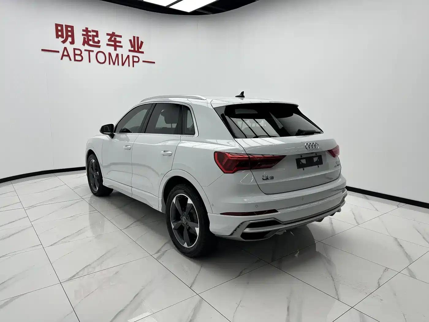 Audi Q3 2022 35 TFSI Fashion Dynamic Edition — миниатюра 8