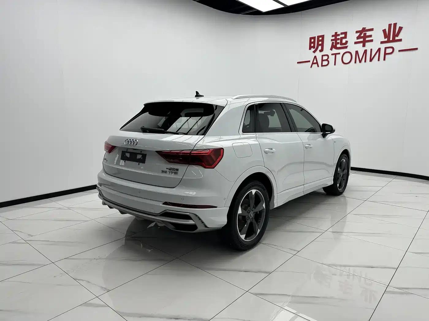 Audi Q3 2022 35 TFSI Fashion Dynamic Edition — миниатюра 9