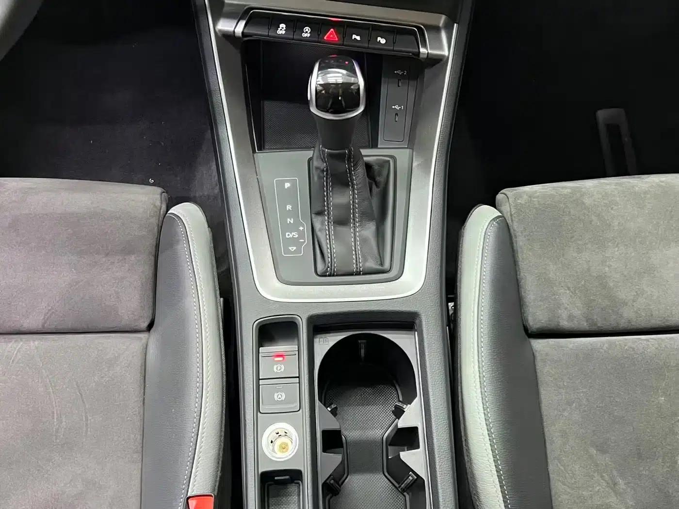 Audi Q3 2022 35 TFSI Fashion Dynamic Edition — миниатюра 12