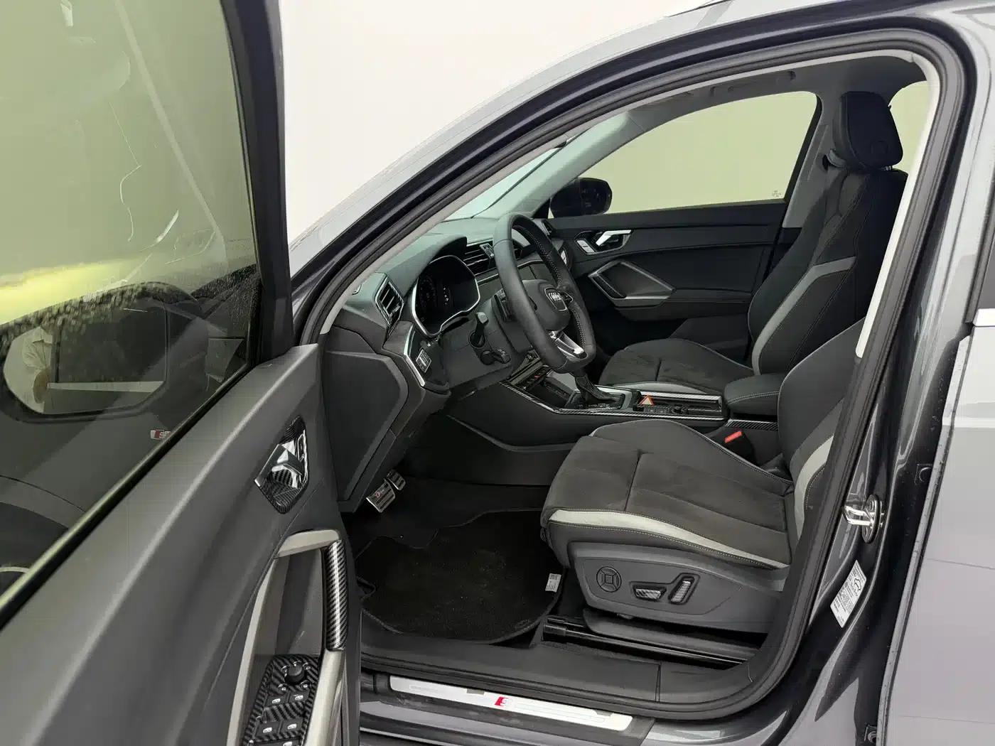 Audi Q3 2022 35 TFSI Fashion Dynamic Edition — миниатюра 23