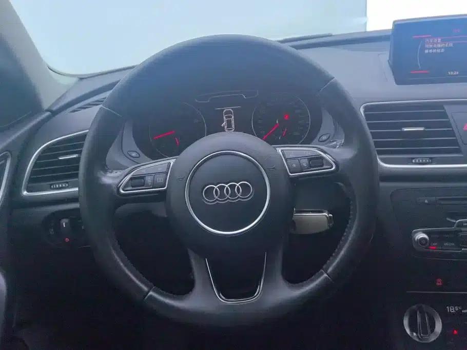 Audi Q3 2015 30 TFSI Progressive — миниатюра 15