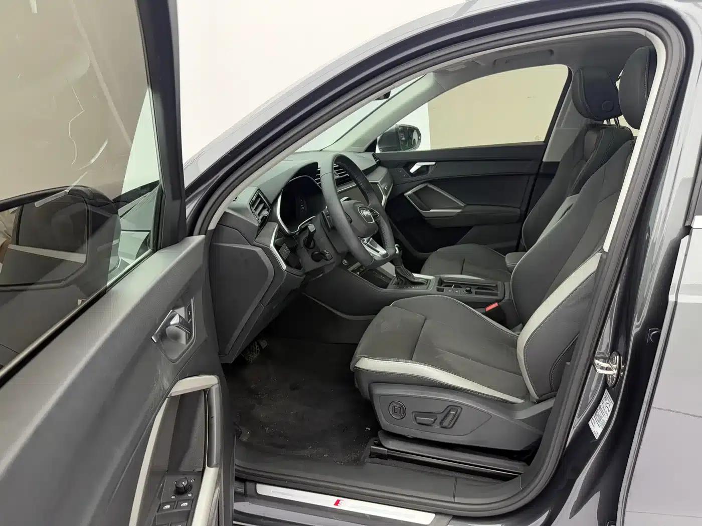Audi Q3 2023 35 TFSI Fashion Dynamic (1.4T) — миниатюра 18
