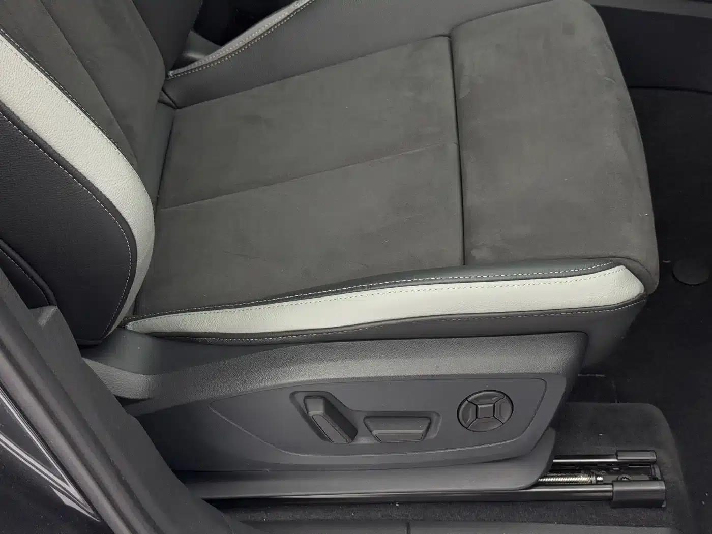 Audi Q3 2023 35 TFSI Fashion Dynamic (1.4T) — миниатюра 22