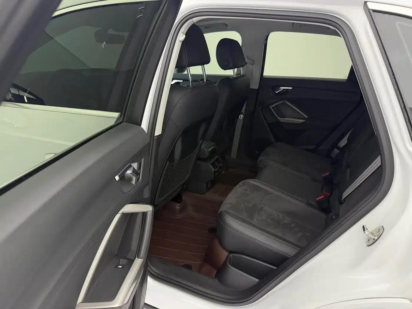 Audi Q3 2023 35 TFSI Fashion Dynamic (1.4T) — миниатюра 12