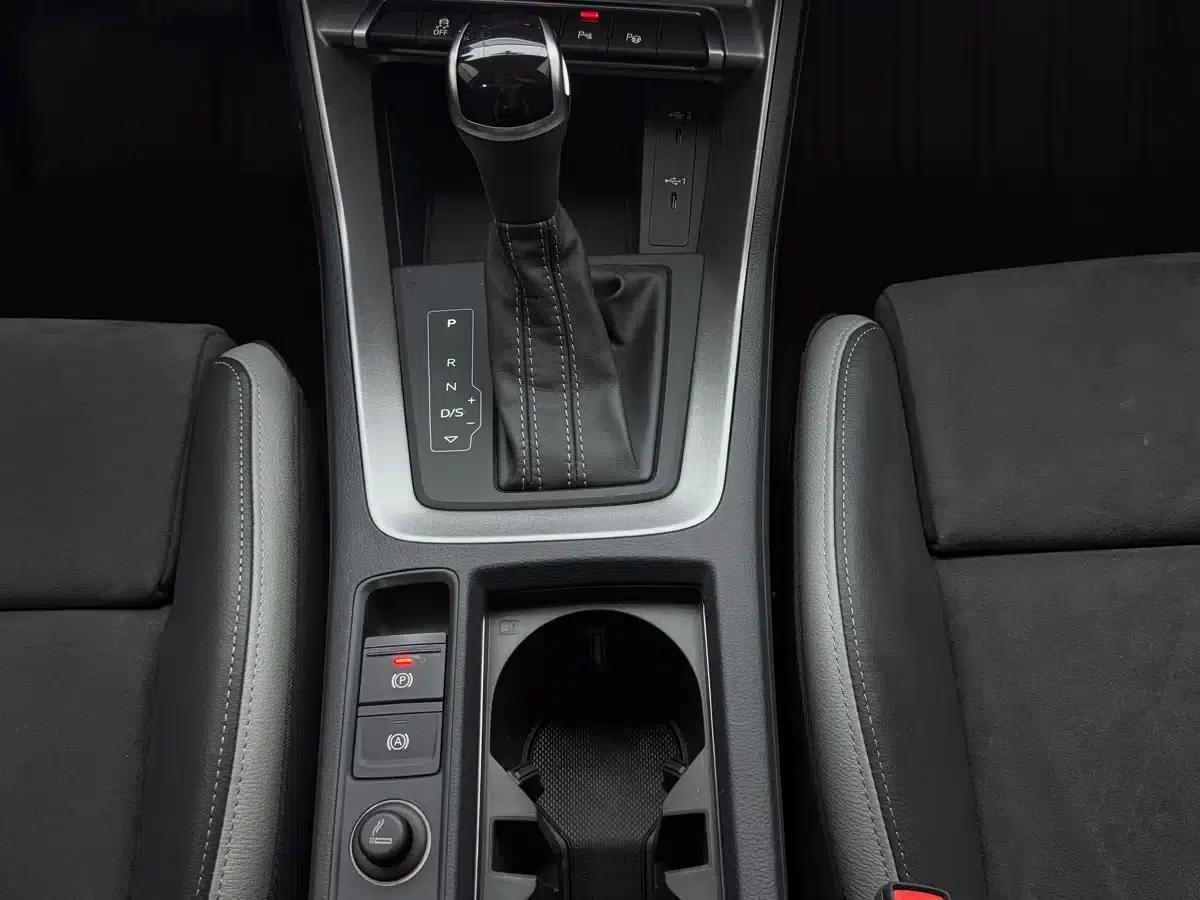 Audi Q3 2023 35 TFSI Fashion Dynamic (1.4T) — миниатюра 15