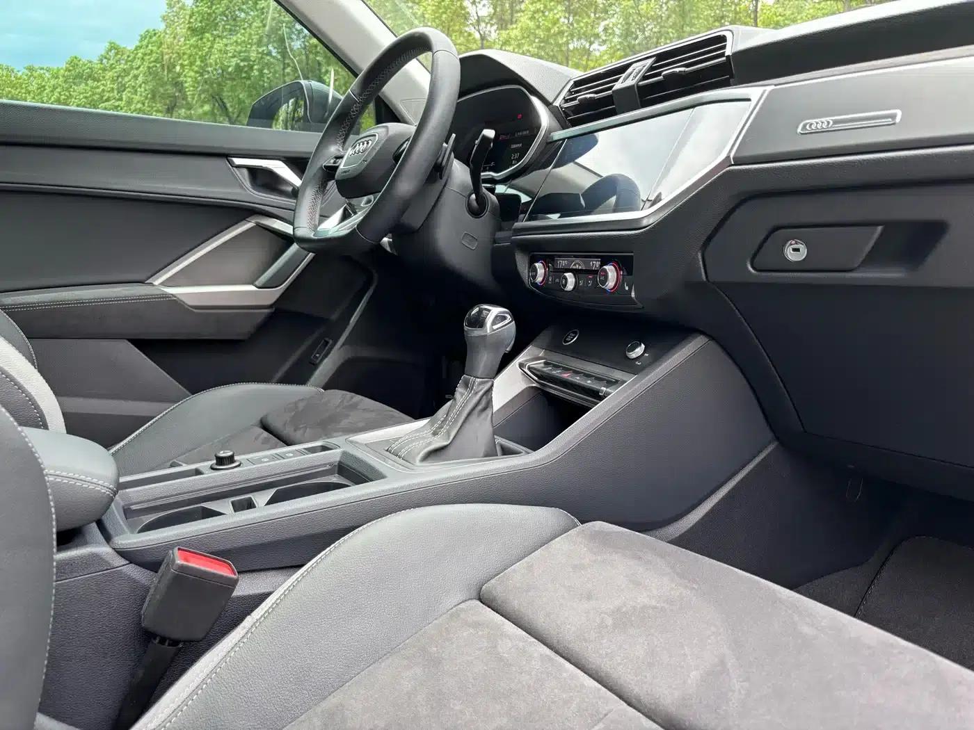 Audi Q3 2023 35 TFSI Fashion Dynamic (1.4T) — миниатюра 8