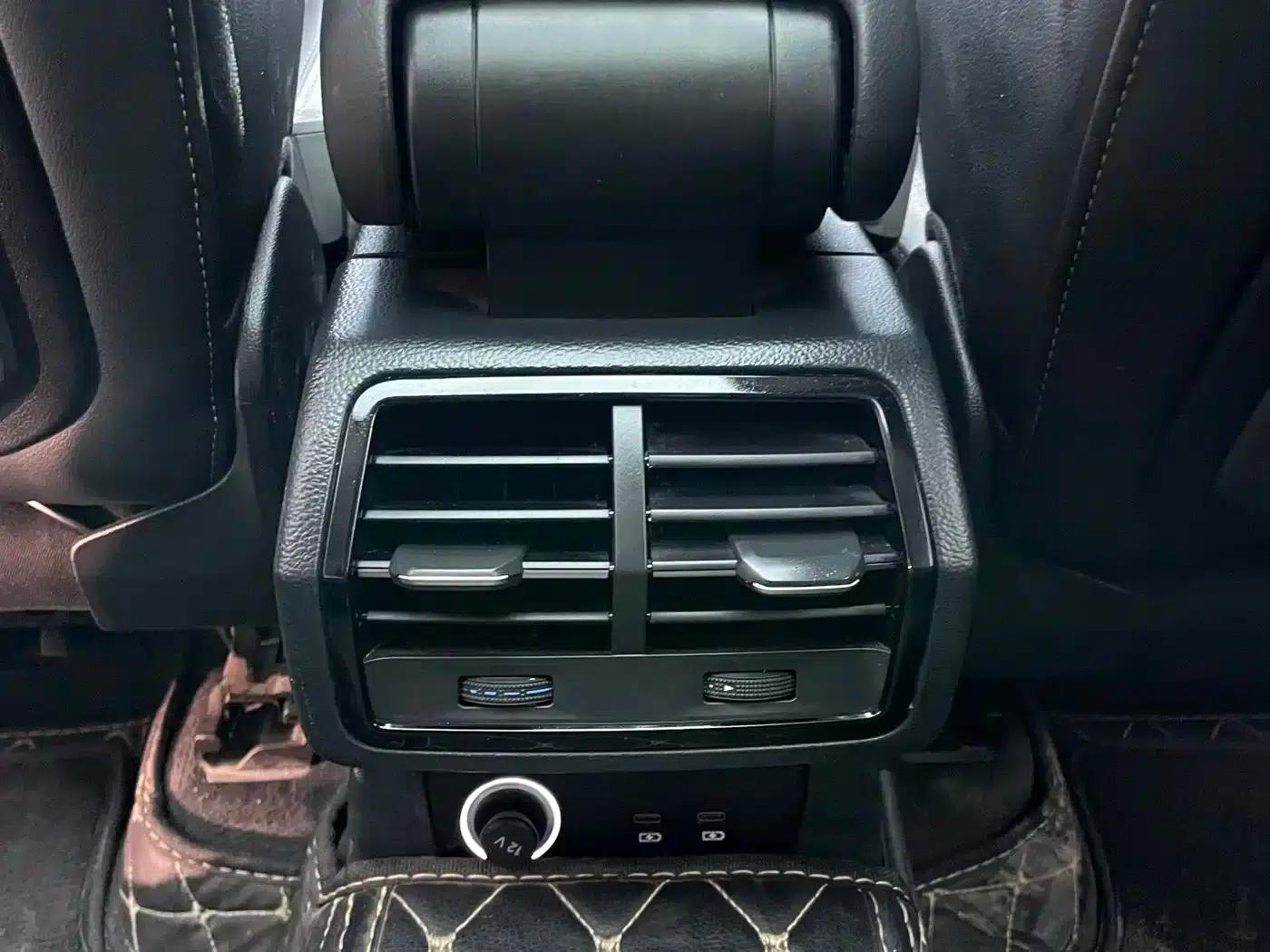 Audi Q3 2022 35 TFSI Progressive Dynamic — миниатюра 29
