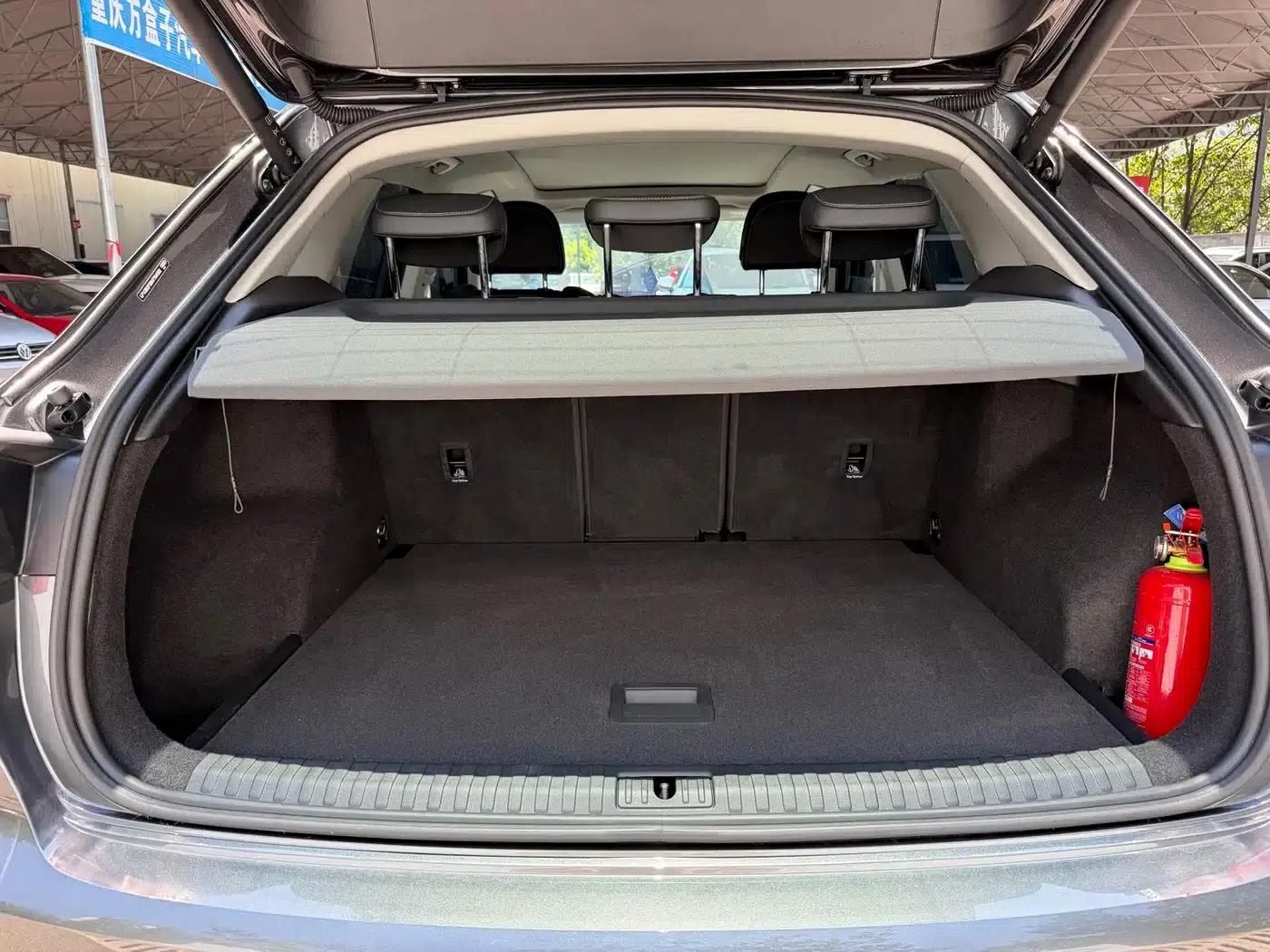 Audi Q3 2023 35 TFSI Progressive Dynamic (1.4T) — миниатюра 11
