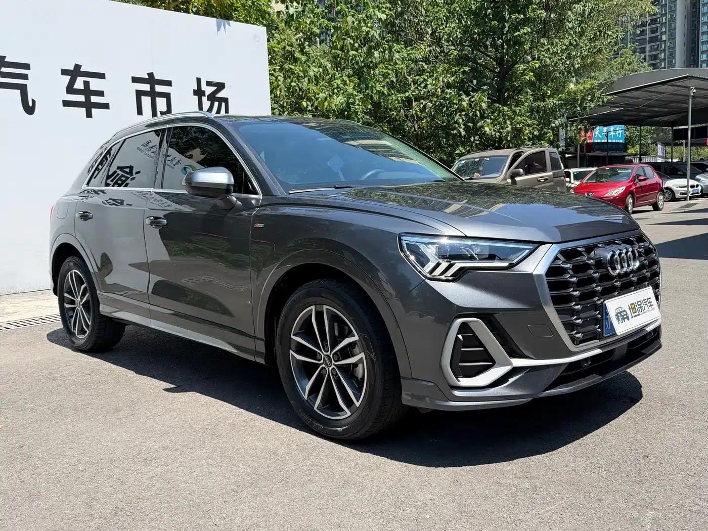 Audi Q3 2023 35 TFSI Progressive Dynamic (1.4T) — миниатюра 3