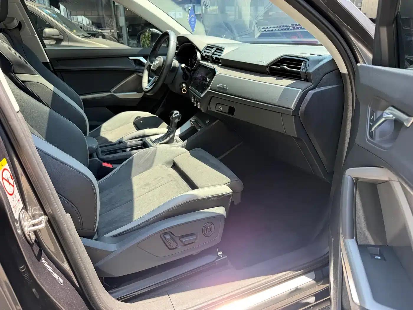 Audi Q3 2023 35 TFSI Progressive Dynamic (1.4T) — миниатюра 5