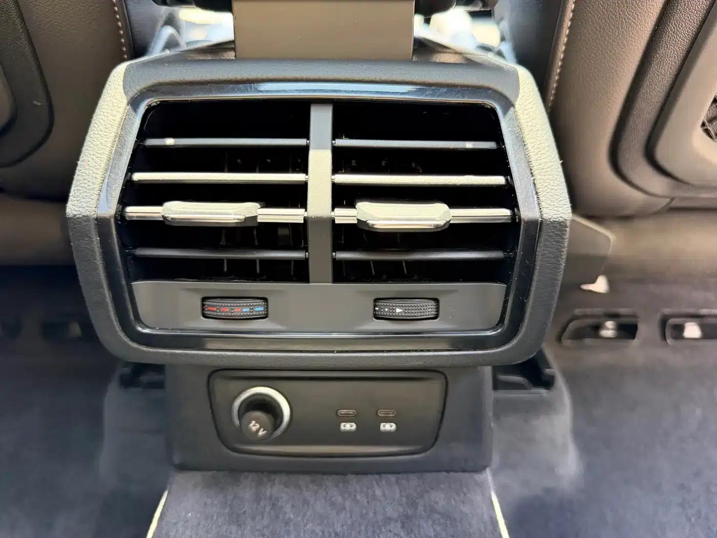 Audi Q3 2023 35 TFSI Progressive Dynamic (1.4T) — миниатюра 7