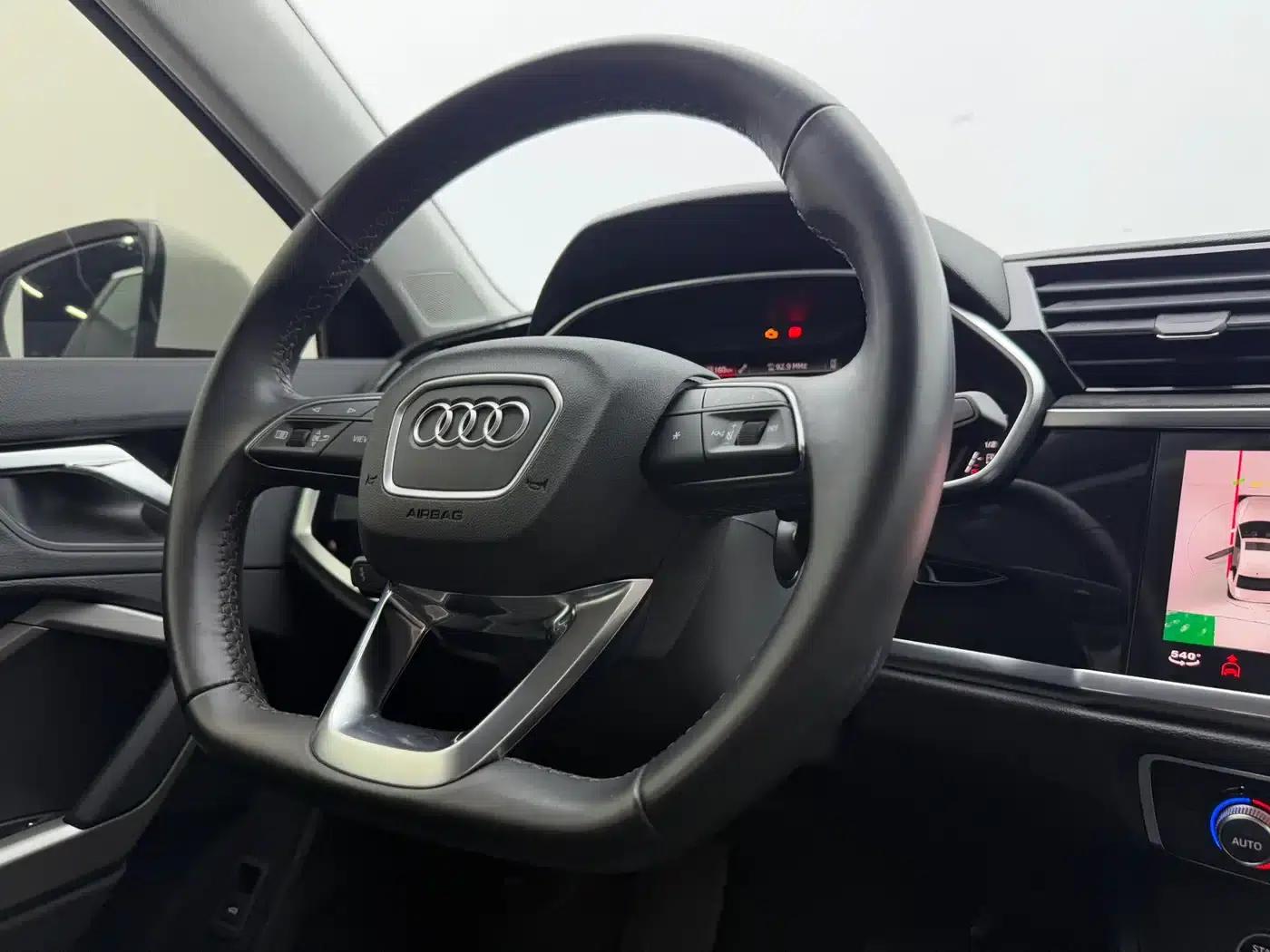 Audi Q3 2022 35 TFSI Fashion Dynamic Edition — миниатюра 13