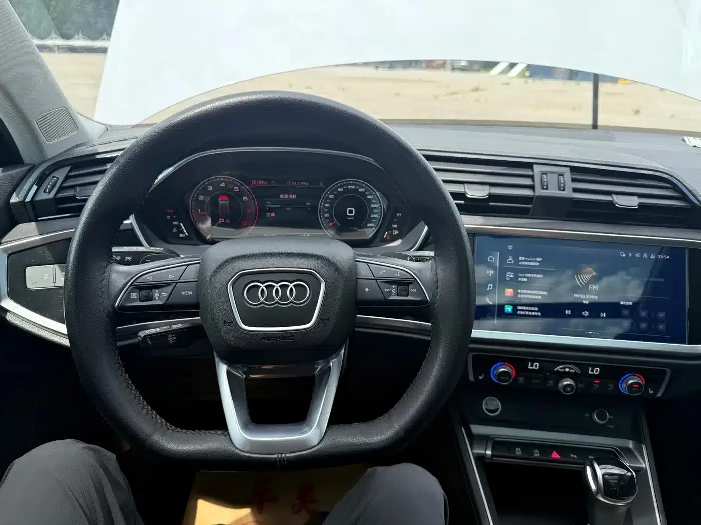 Audi Q3 2022 35 TFSI Fashion Dynamic Edition — миниатюра 13