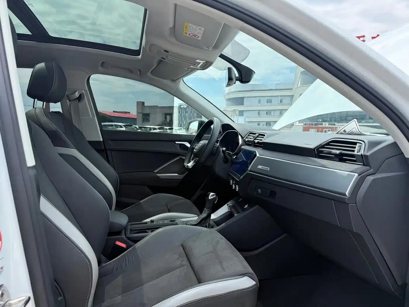 Audi Q3 2022 35 TFSI Fashion Dynamic Edition — миниатюра 19