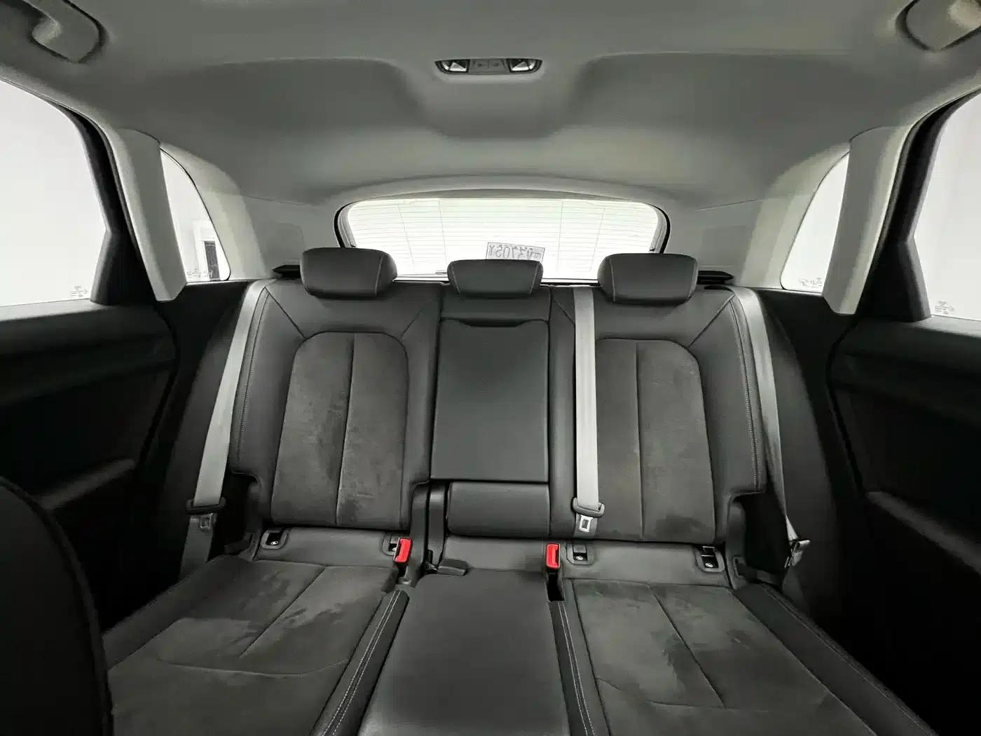 Audi Q3 2022 35 TFSI Fashion Dynamic Edition — миниатюра 13
