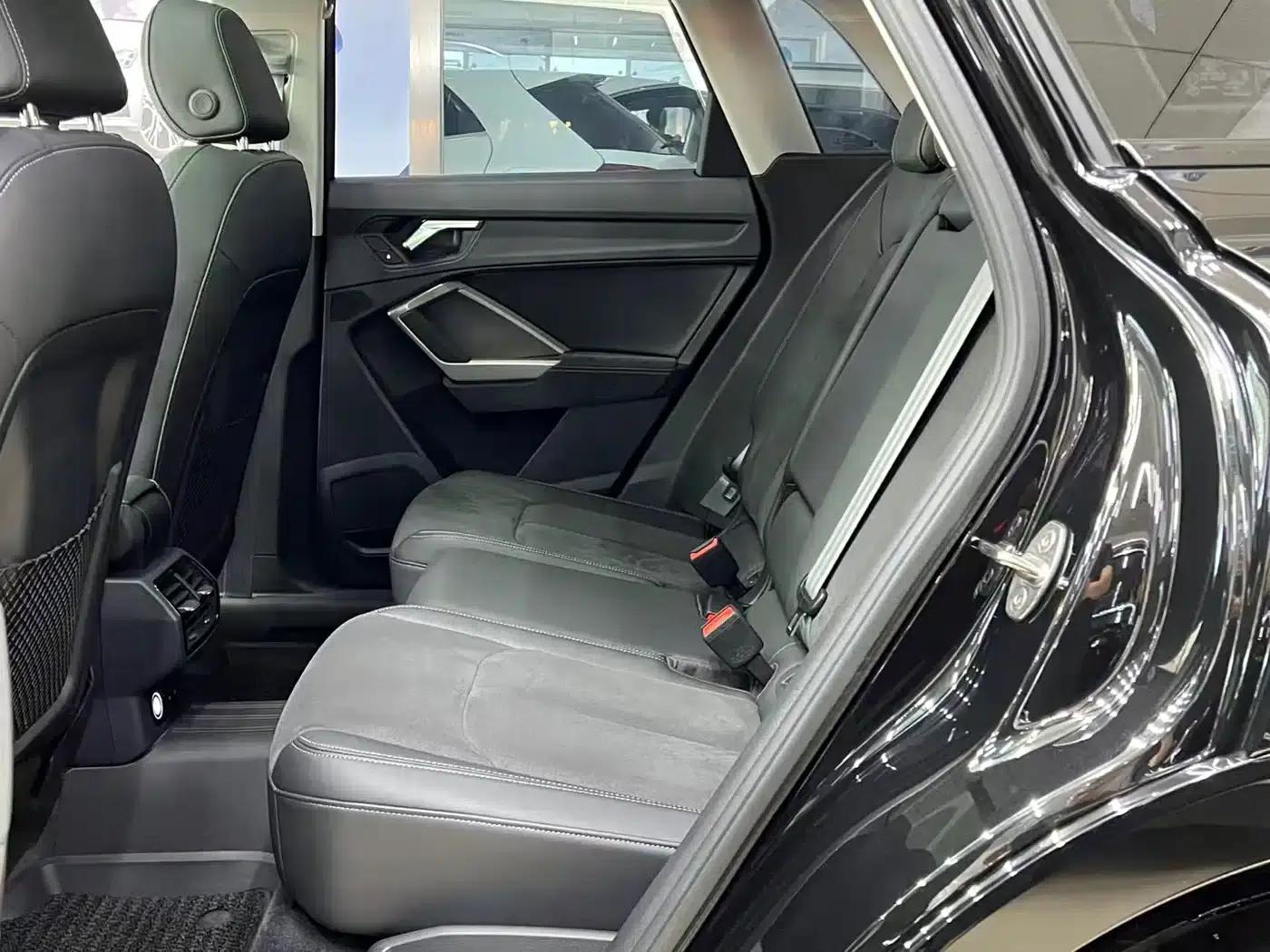 Audi Q3 2022 35 TFSI Fashion Dynamic Edition — миниатюра 13