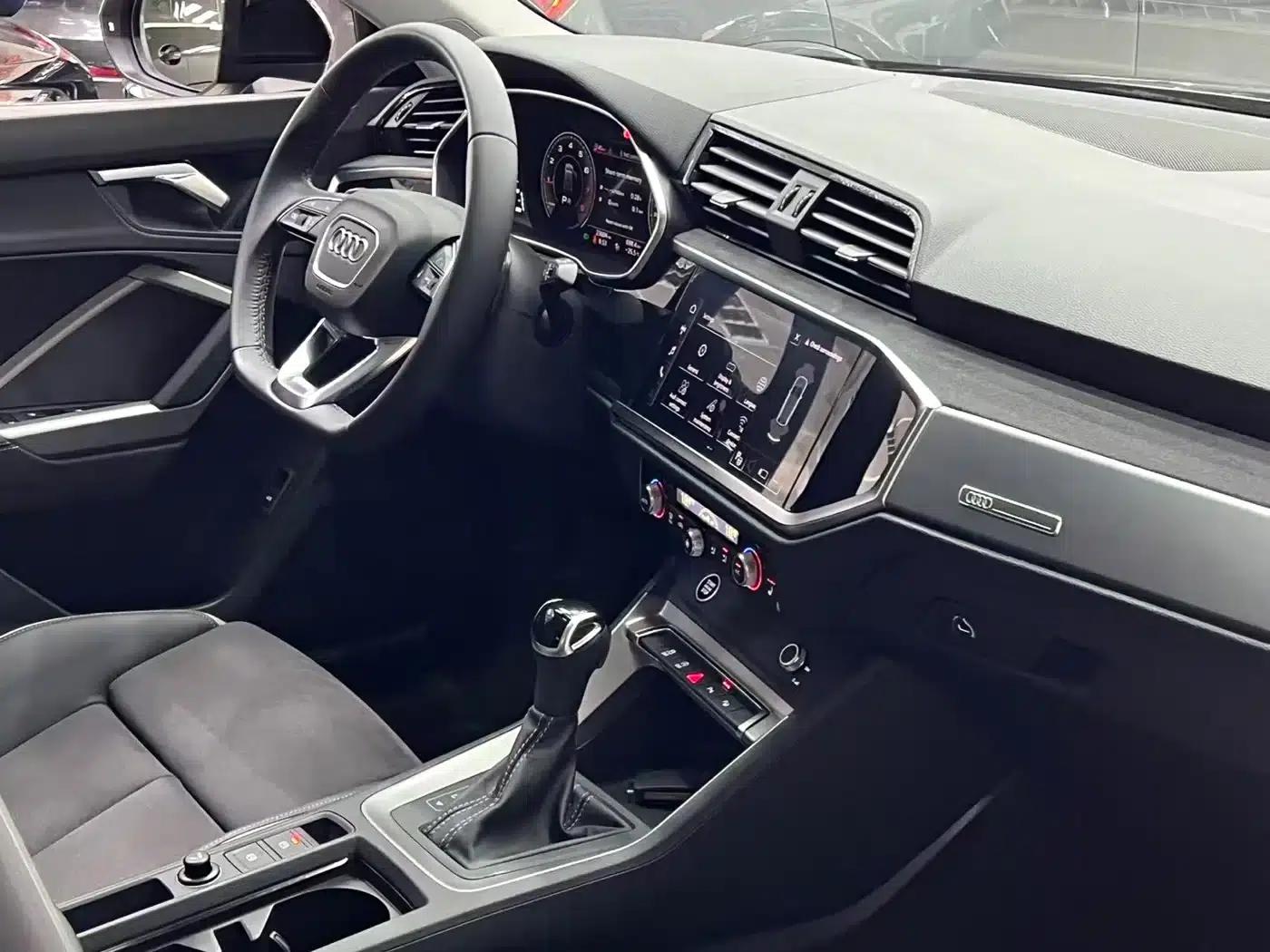 Audi Q3 2022 35 TFSI Fashion Dynamic Edition — миниатюра 19