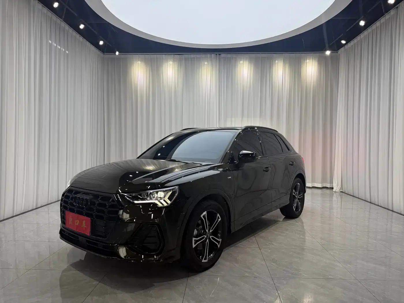 Audi Q3 2021 35 TFSI Fashion Dynamic Edition — миниатюра 1