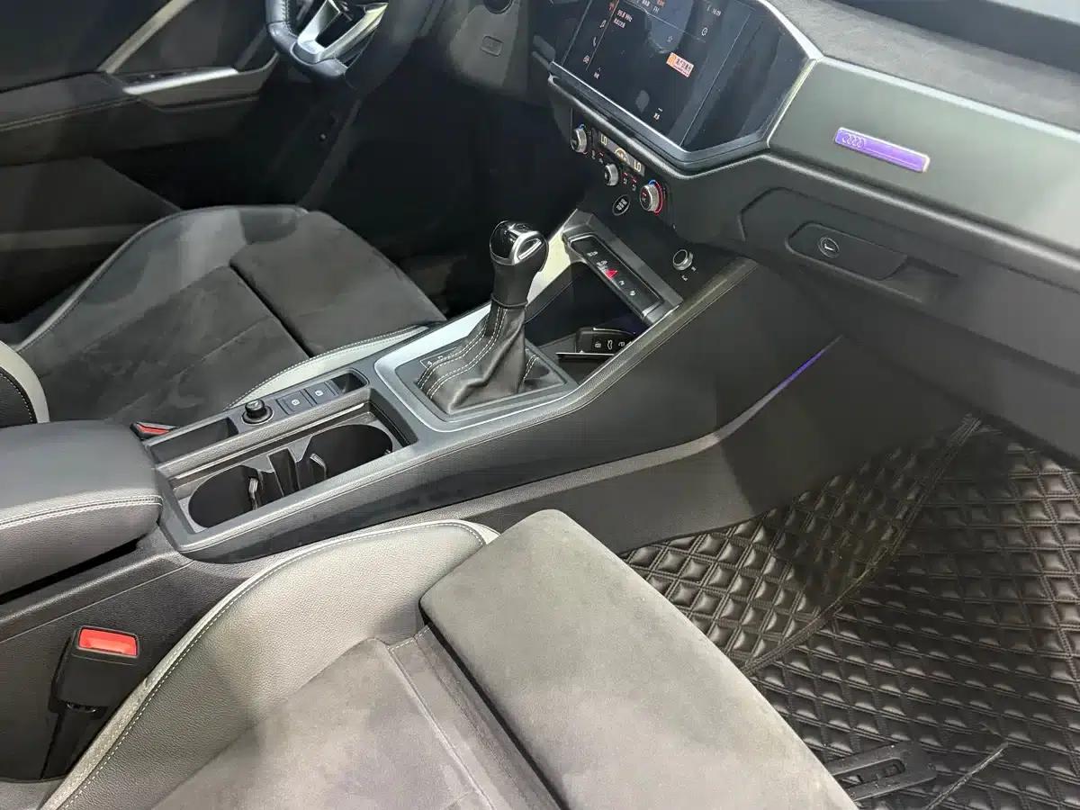 Audi Q3 2021 35 TFSI Fashion Dynamic Edition — миниатюра 13