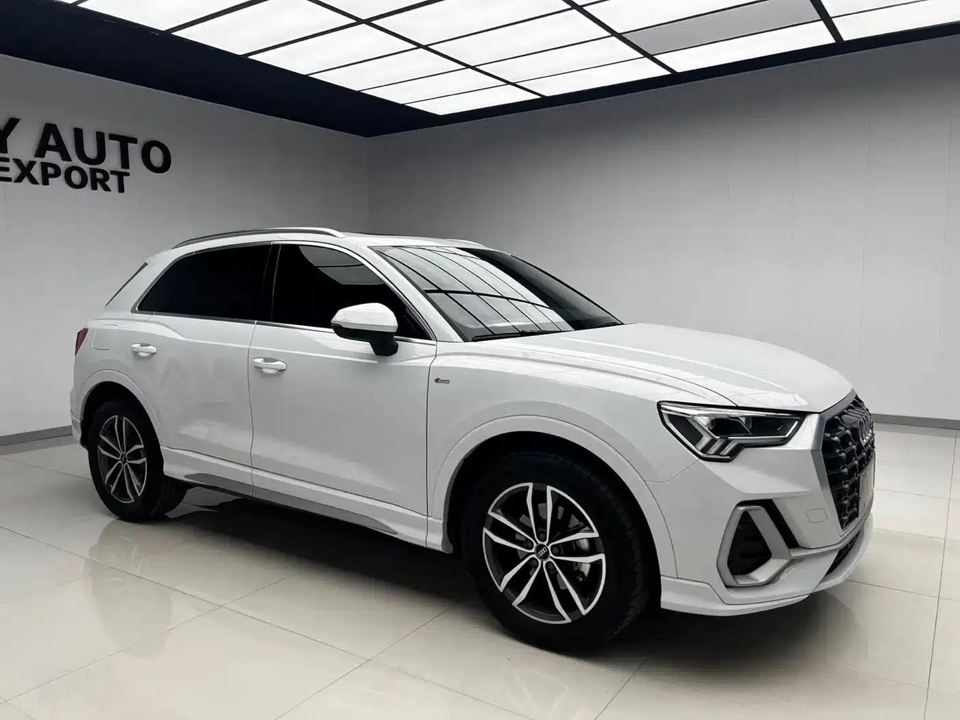 Audi Q3 2022 35 TFSI Progressive Dynamic — миниатюра 3